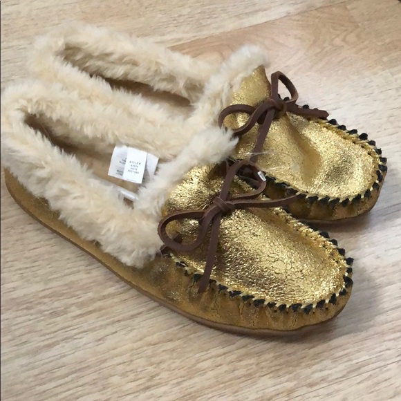 gold moccasins womens